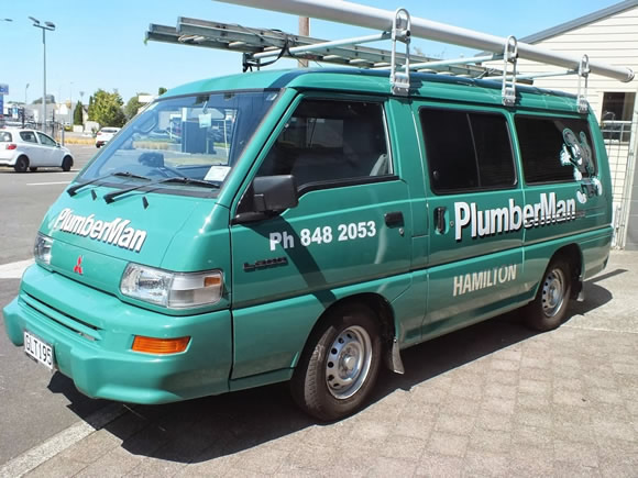 PlumberMan's Sexy Green Van